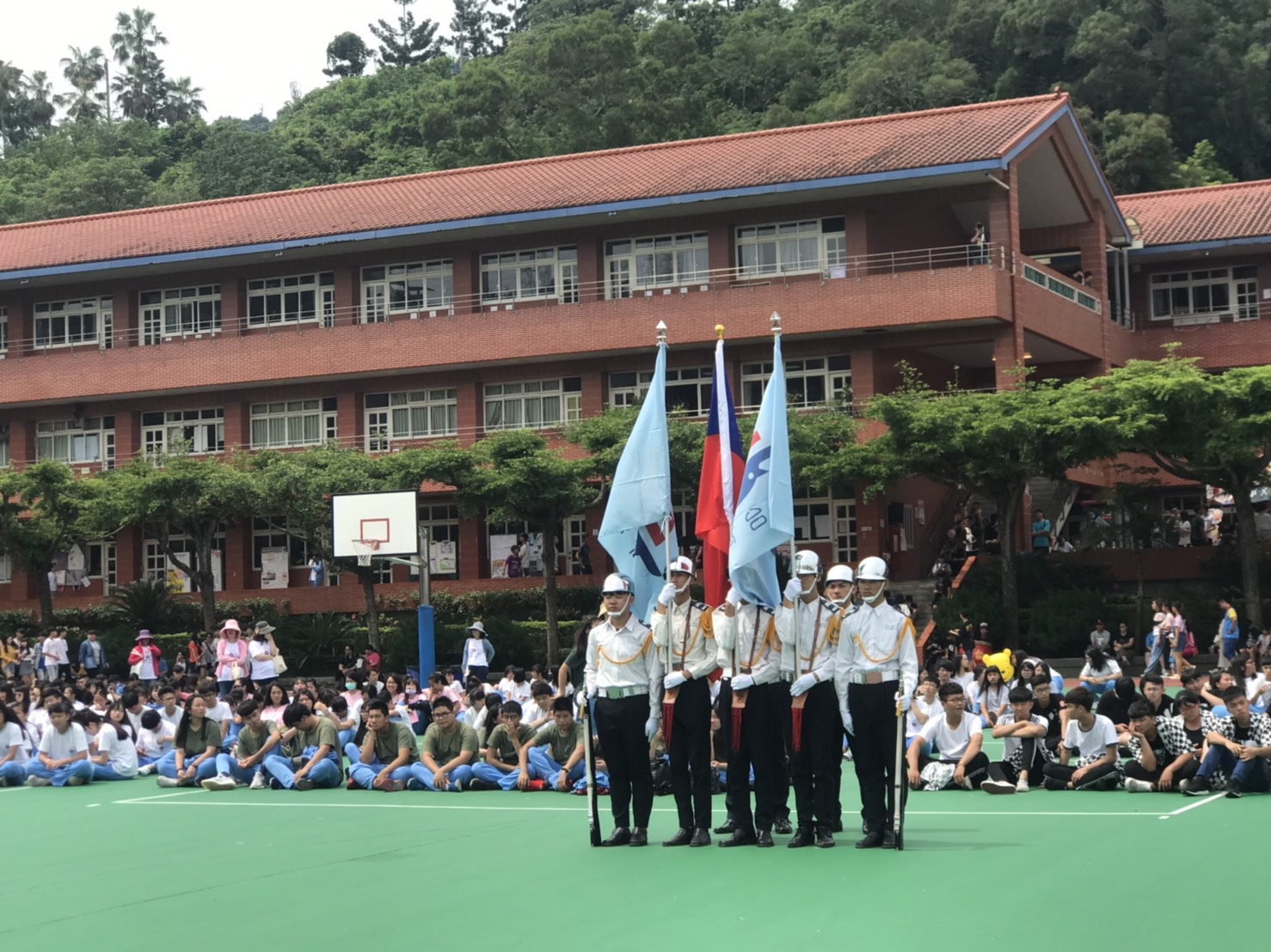 明台高中七十週年校慶。(記者吳旻高/攝影)