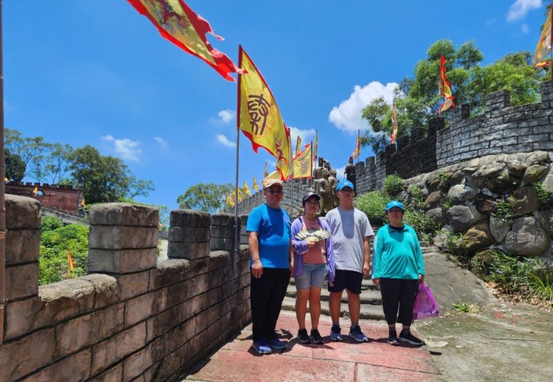 圖文：白河萬里長城慶中華隊奪冠軍免費入園 遊客拍照打卡當網紅。