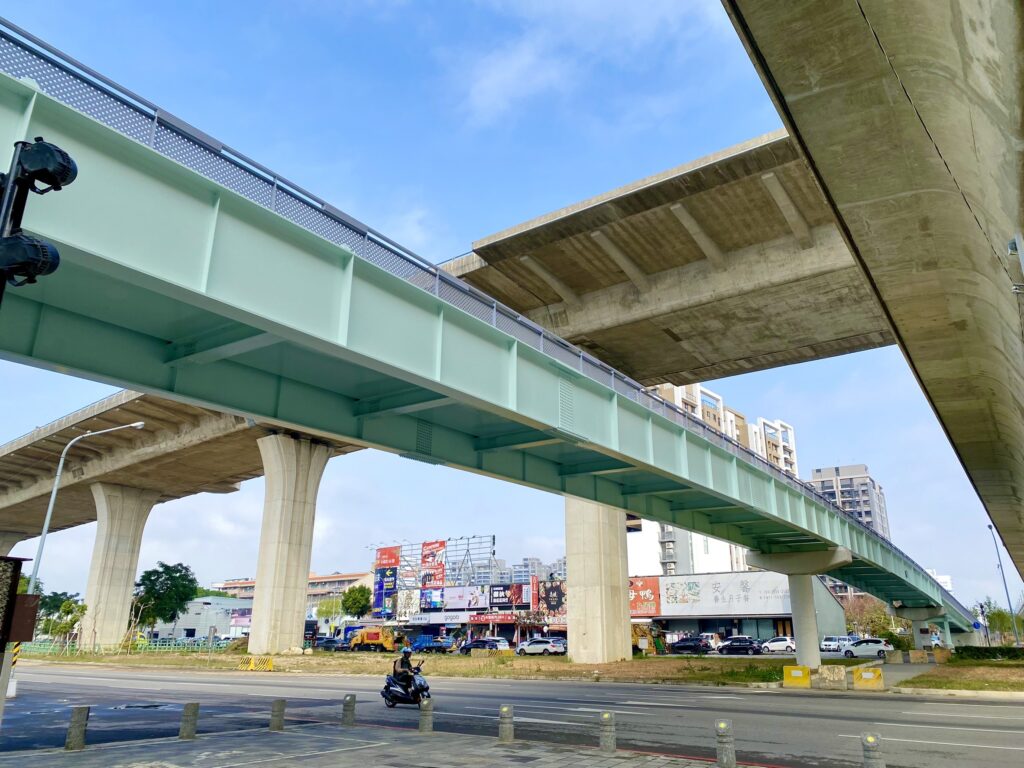 圖 台中市鐵路高架化的閒置土地在市府團隊的積極打造及活化下 記者王偉翻攝