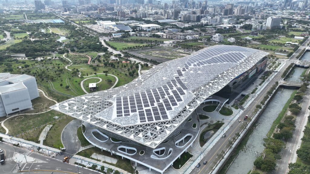 圖 台中國際會展中心完工倒數 記者王偉翻攝
