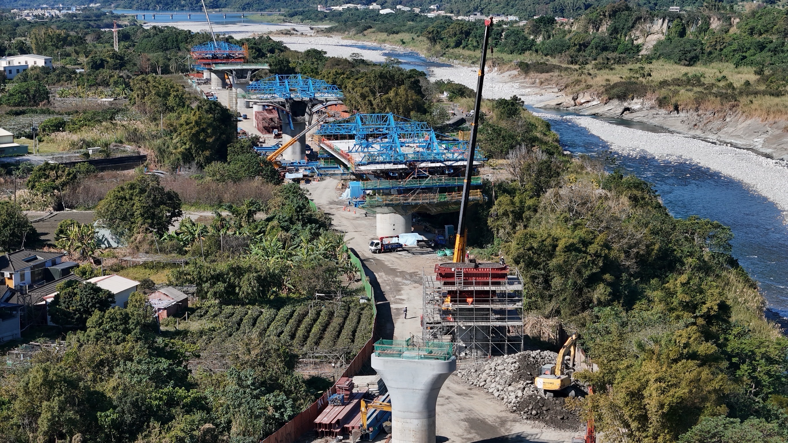 圖 東豐快速道路工程-其中-第3標工程銜接石岡至已完成的大甲溪橋梁段及東勢段 記者王偉翻攝