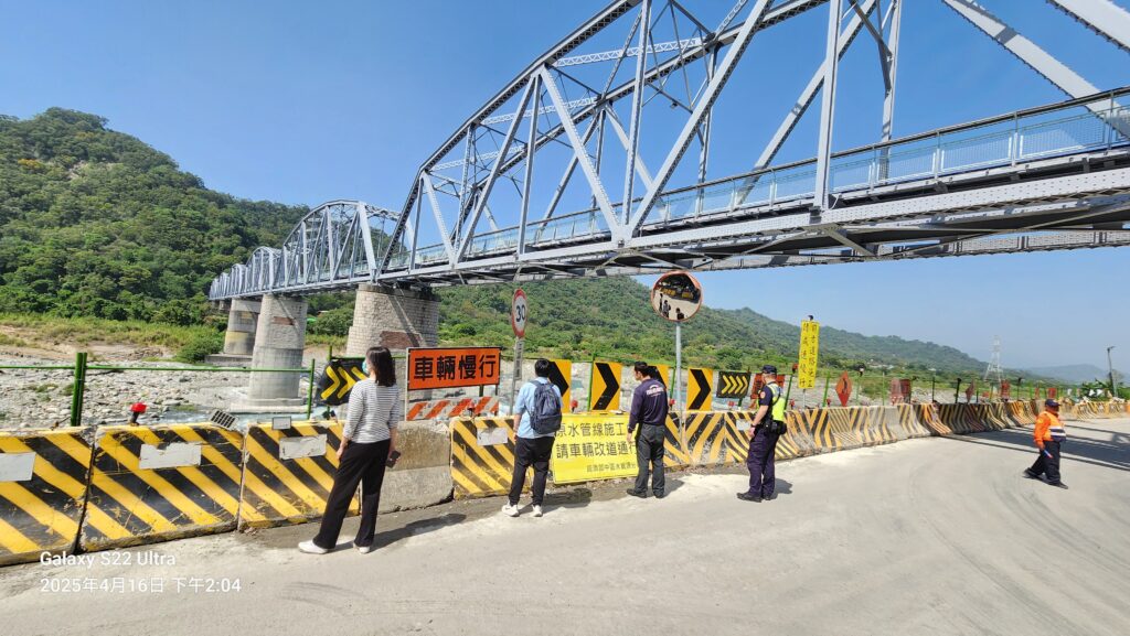 圖 危險水域聯合稽查 記者王偉翻攝