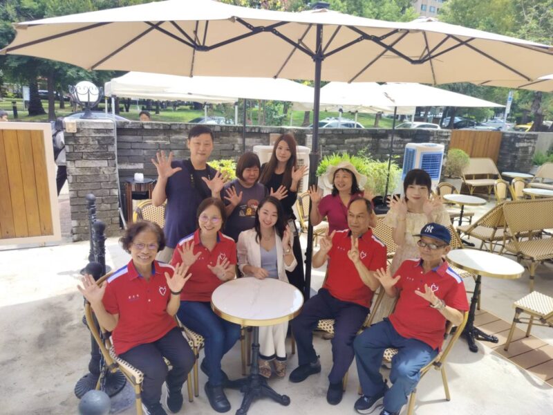 圖文：貝果專賣店結合終身學習協會 本週華麗登場。