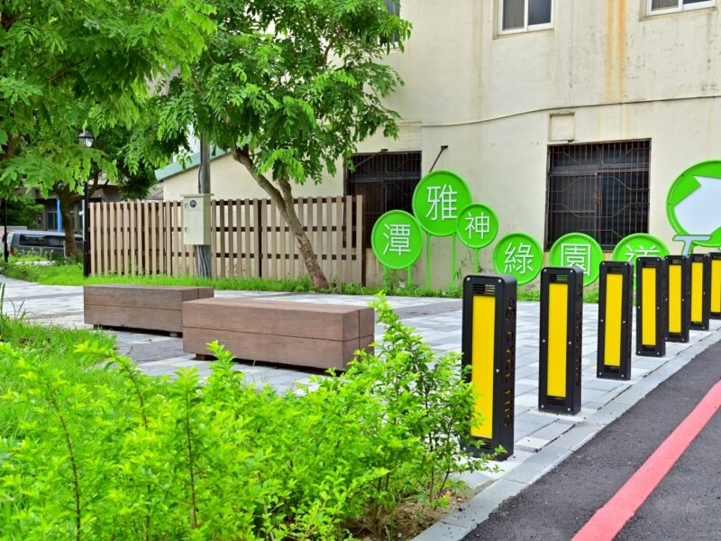 圖 中科實驗中學校門口前方2處空地-綠化整建並新設景觀燈 記者王偉翻攝
