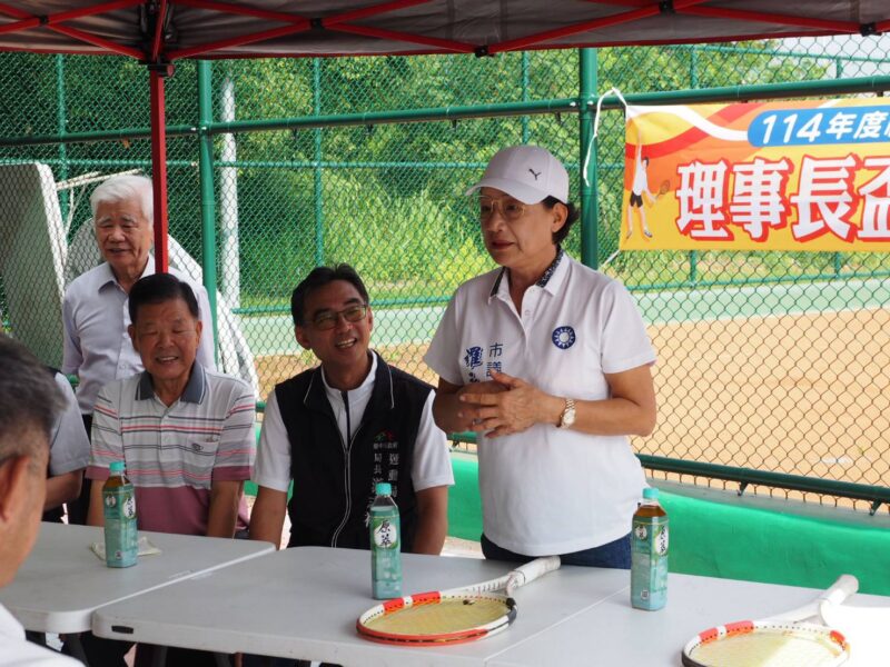 圖文：市議員羅永珍致詞。