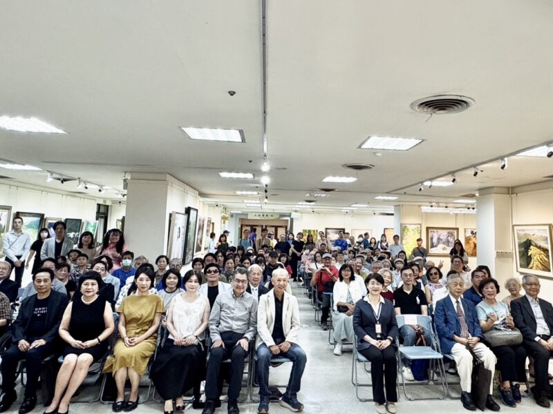 圖 全國油畫展開幕大合照 記者王偉翻攝