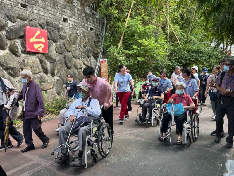 圖文:台灣萬里長城國慶日優惠名字有「雙十」或「國慶」皆可免費暢遊萬里。