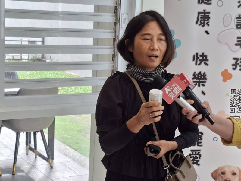 圖文：毛毛藻推高齡寵物保健新品　打造口腔、關節、泌尿三重防護。