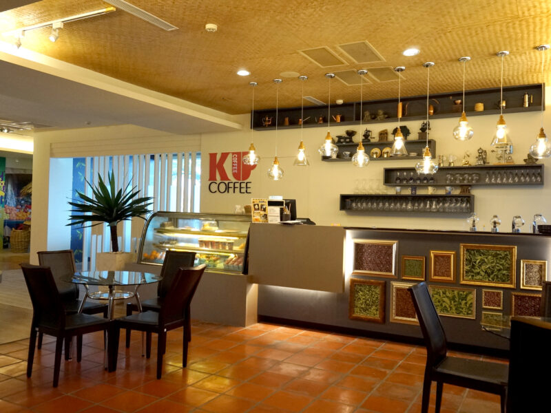 圖文：遊樂園之餘，一定要到「酷咖啡」品嘗招牌冠軍咖啡。