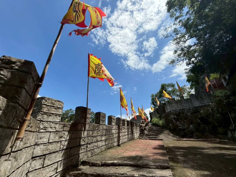 圖文：白河萬里長城步道人氣攀升　南台灣冬季旅遊爆紅古裝體驗 社群打卡新亮點。