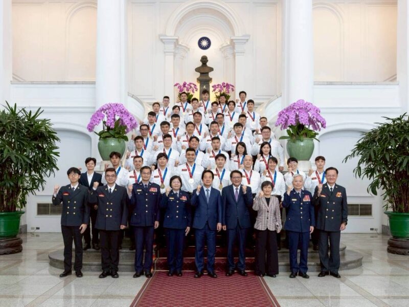 美濃消防小隊長「第21屆世界警察消防運動會」奪佳績  獲總統召見肯定