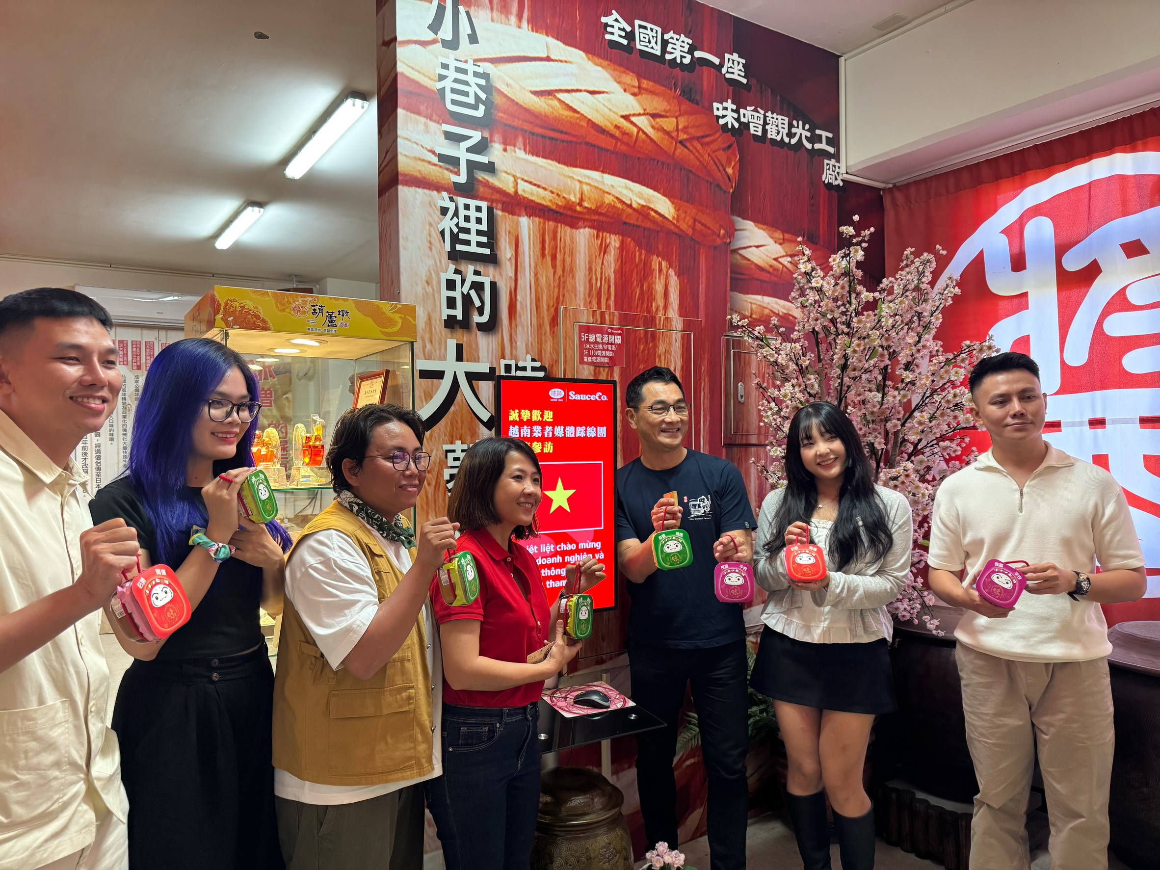 圖 參訪台灣味噌釀造文化館 記者王偉翻攝