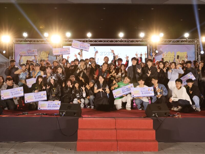 圖 參賽團隊大合照 記者王偉翻攝