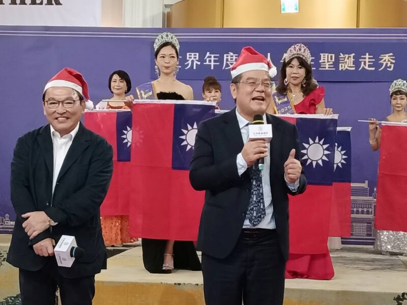 圖文:佐登妮絲集團副董事長陳政治(左)、歐思佛生技創辦人陳耀寬教授(右)。