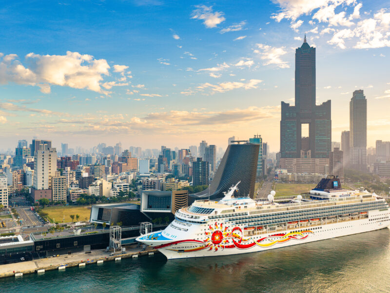 高雄港務分公司多元經營  櫃量穩固、郵輪到港創次高紀錄