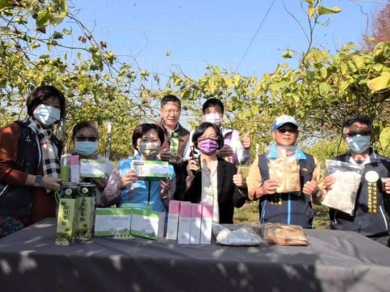 圖文：吳泰億以愛為起點　打造台灣印加果產業鏈 。