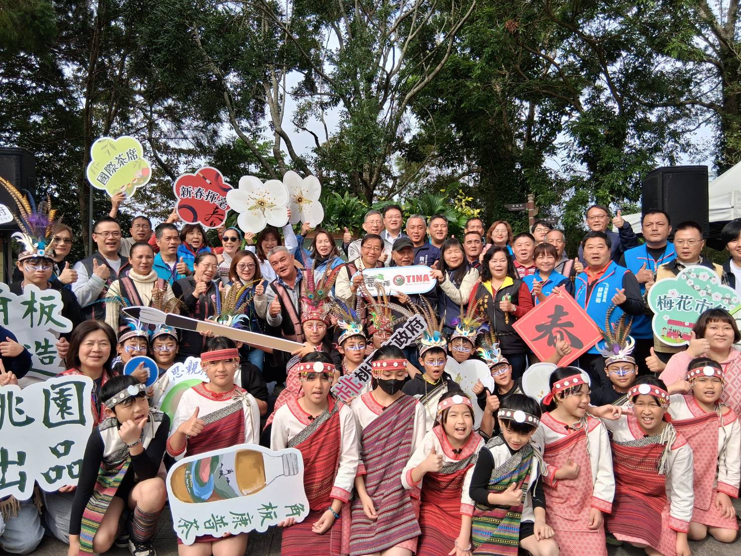 角板山行館梅花季開幕　梅樹下國際茶席結合在地市集打造白色浪漫