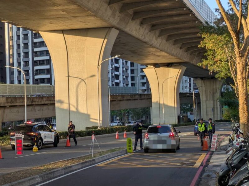 圖文：中市警啟動「馬上安全」春節酒測專案　全天候強力取締酒（毒）駕不間斷。