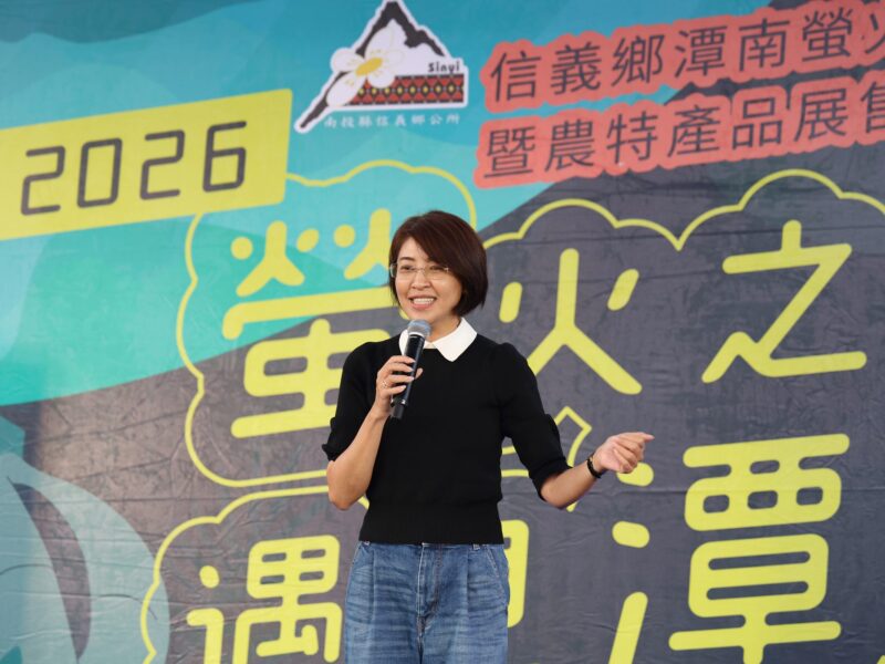從螢火蟲到星空  許淑華縣長邀民深入潭南部落體驗布農風情