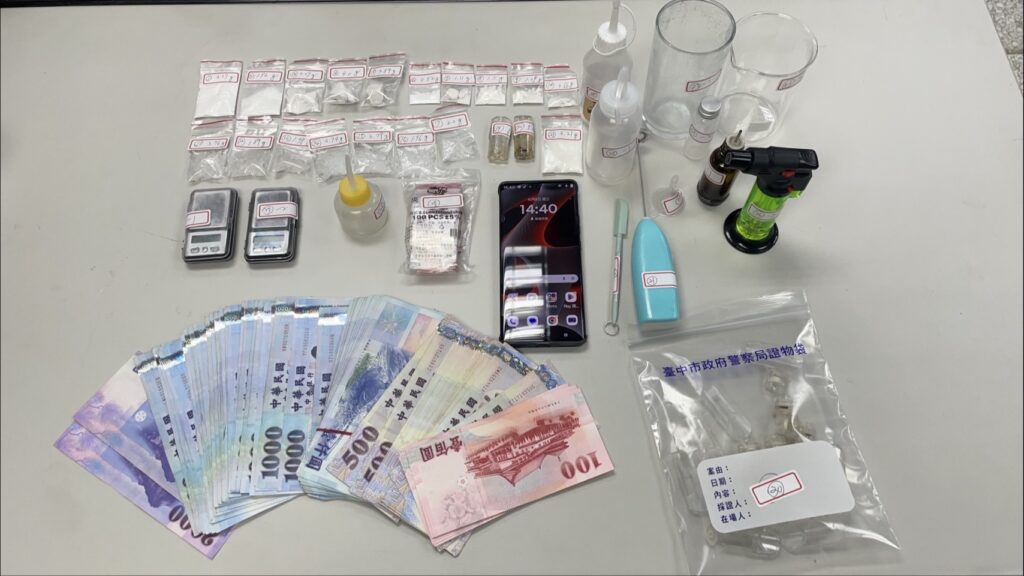 圖文：中華夜市附近套房扣得的證物。
