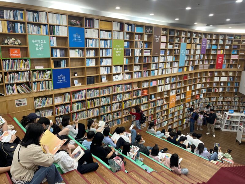 中市圖獲邀Next Library國際論壇　綠美圖經驗躍上世界圖書館舞台